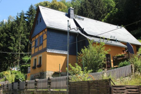 Ferienhaus Kraxlhütte Krippen